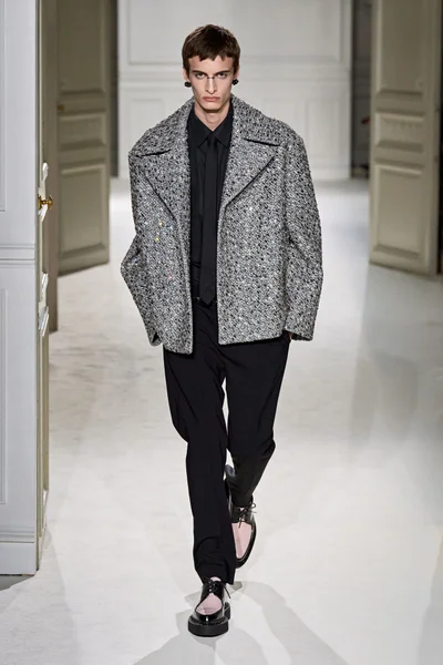 Look 67